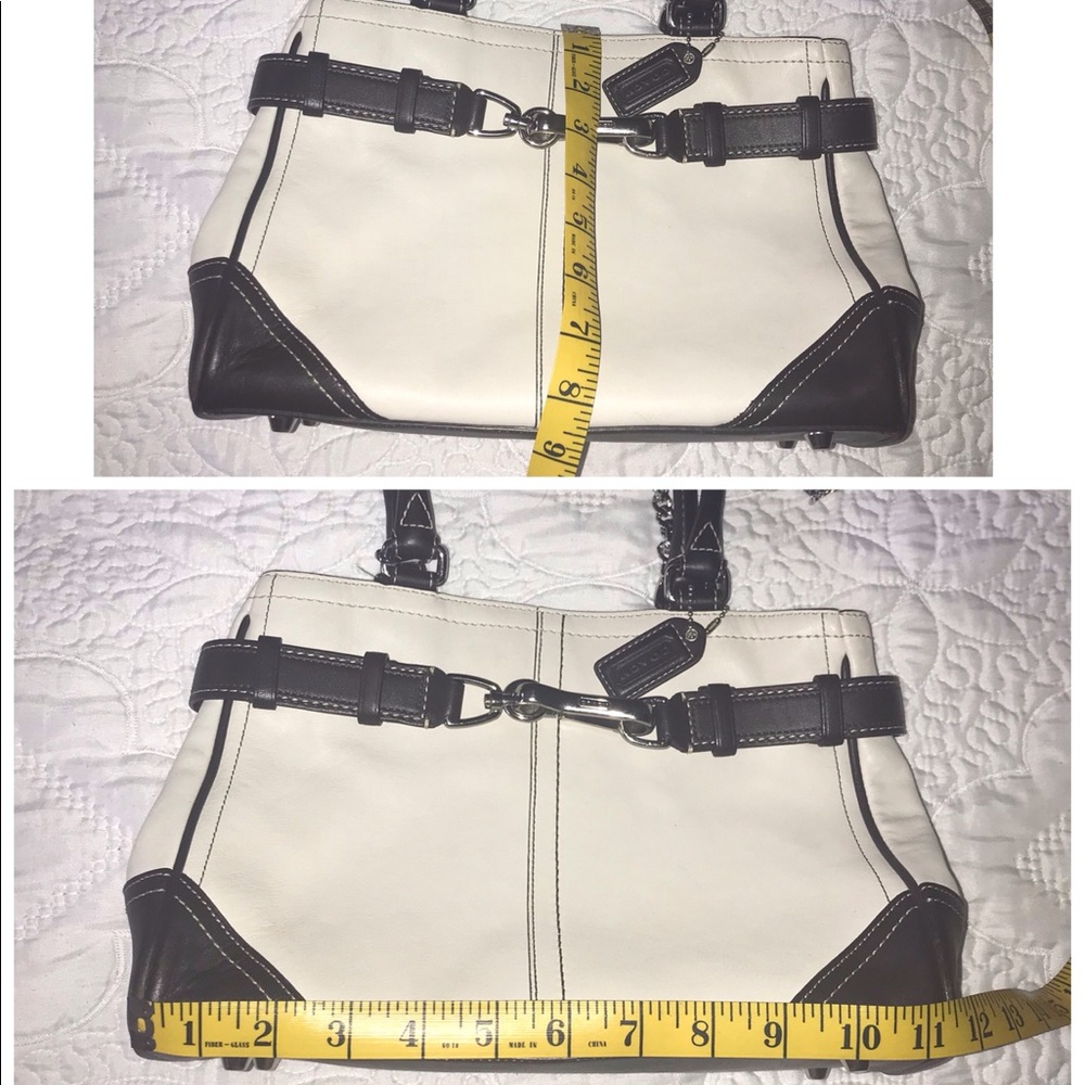 🌸Coach leather hand bag (Used ) - Picture 16 of 16